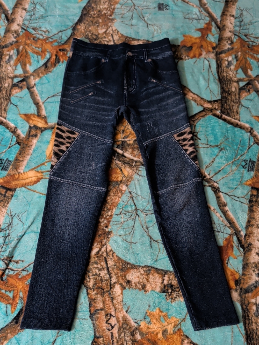 Women’s Dark Wash Leggings with Panel Detail